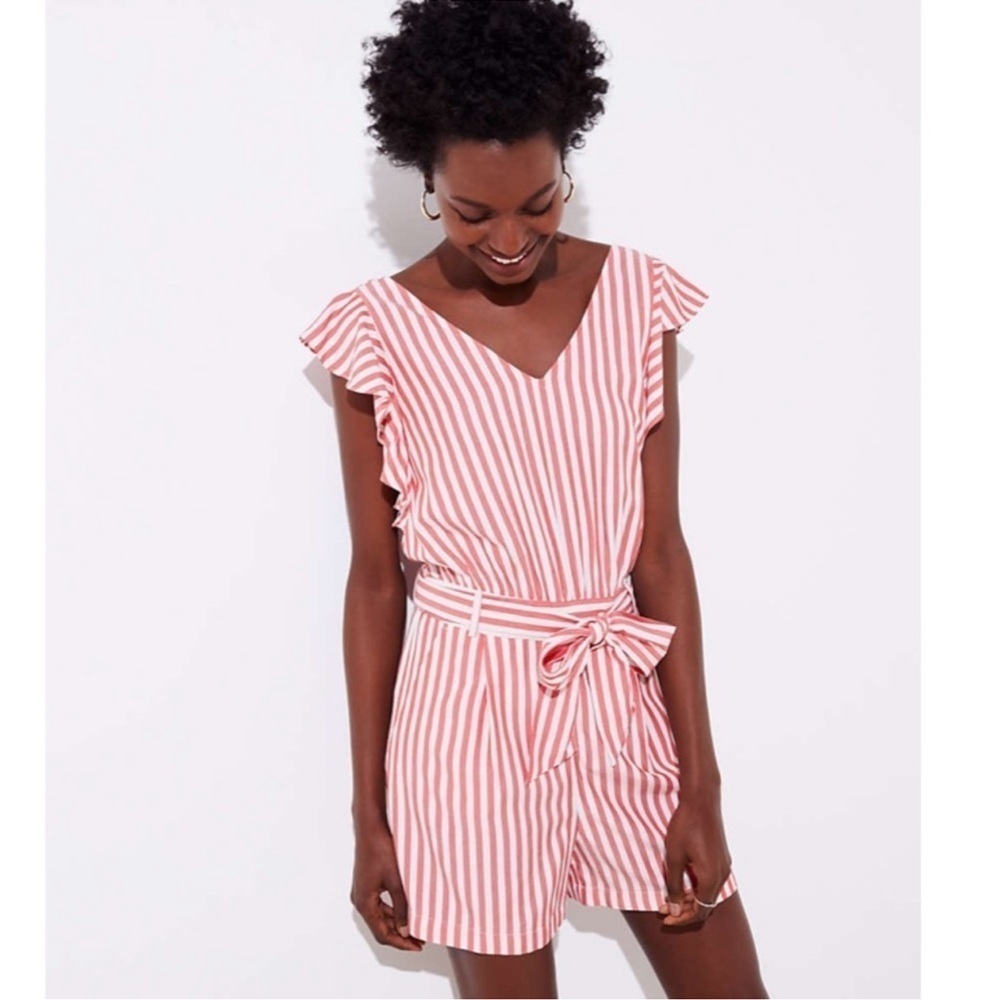LOFT Pink White Stripe Romper Petite Size 2P Tie Waist Flutter Sleeve Summer